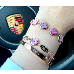 Unlisted Live Show Genuine Mother of pearl Bracelet